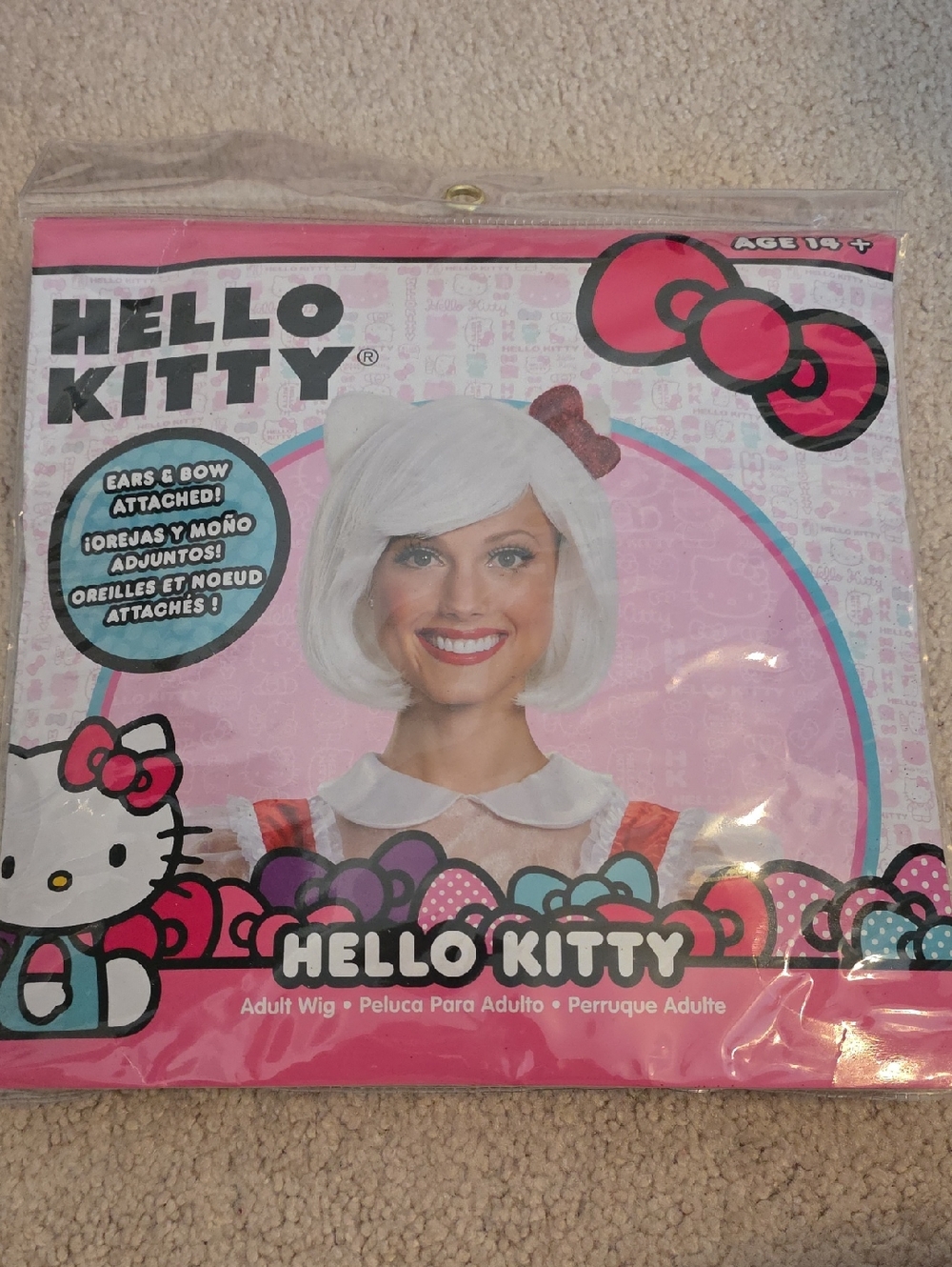 NWT Hello Kitty White Wig with Red Bow Accessory ADULT